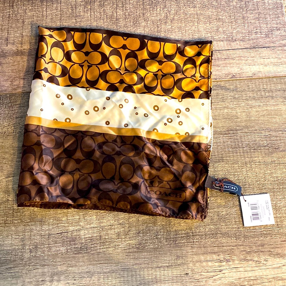 Coach scarf NWT